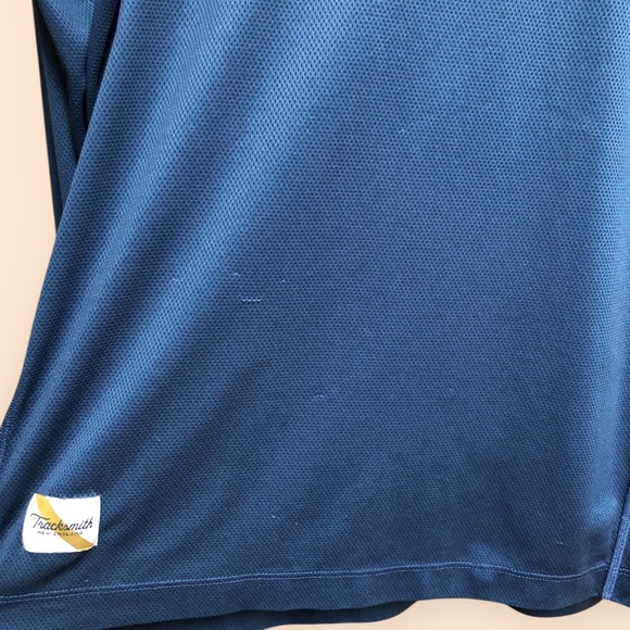 Tracksmith MENS Blue Boston Long Sleeve T-shirt Running Jersey Performance M - Picture 7 of 11